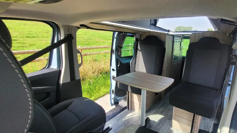 lightweight camping snack boxes-The Flagship Witley Twin-Bed Campervan Conversion with Toilet for Renault Trafic: Available with 4, 5, or 6 Travelling Seats